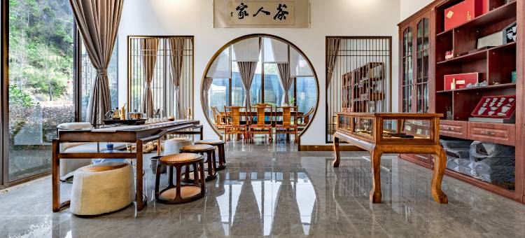 维也纳国际酒店(都匀秦汉影视城绿博园店)图片