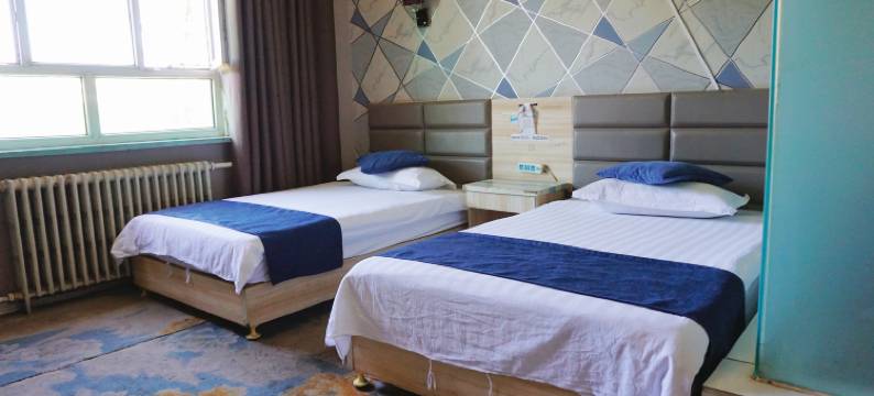 白云酒店 (乌鲁木齐国际机场店)图片