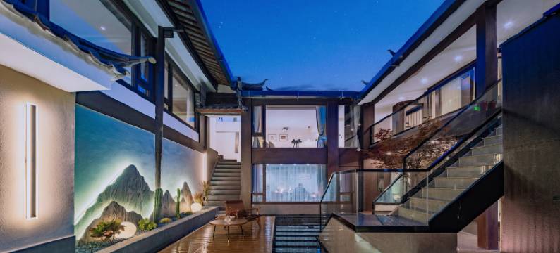 蓝栖美居设计师民宿(忠义市场木府店)图片