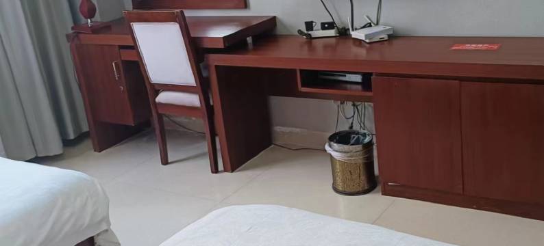 弥勒齐星酒店图片