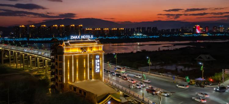 ZMAX 满兮.江景度假酒店(景洪告庄西双景星光夜市店)图片