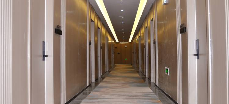 张掖尚景智能健康酒店(高铁西站市第二人民医院店)图片