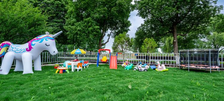 花筑·衍岸湖语亲子美宿(苏州太湖西山店)图片