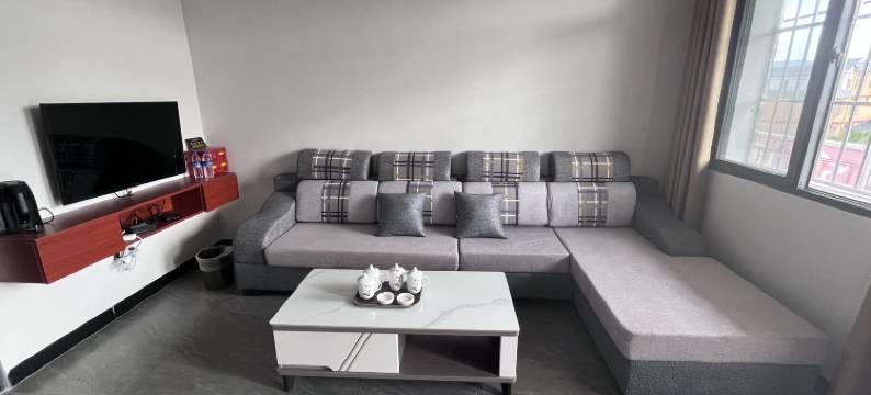 景洪志远康宁客客栈(西双版纳嘎洒国际机场高铁站店)图片