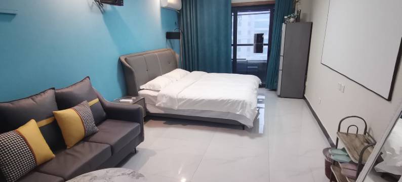 郑州曼哈顿酒店(燕庄地铁站店)图片