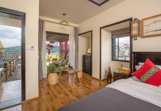 腾冲山悦观景客栈（和顺古镇店）外景图