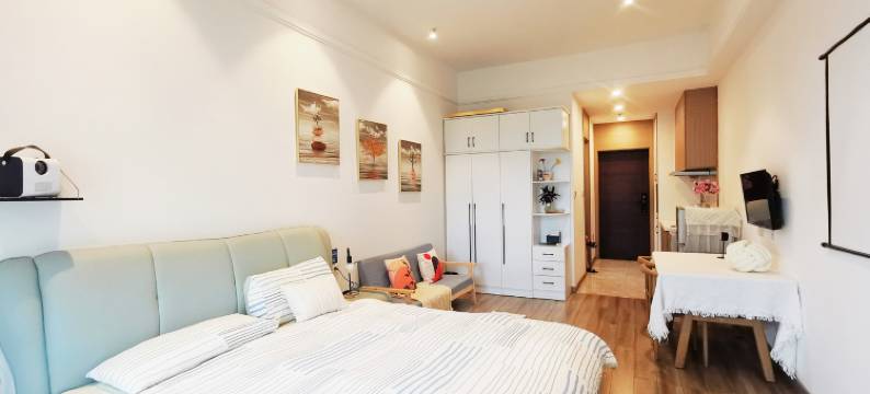 卿合民宿(衢州高铁站万达广场店)图片