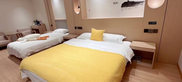 花筑·隐栖智能民宿(十字街洛邑古城地铁站店)图片