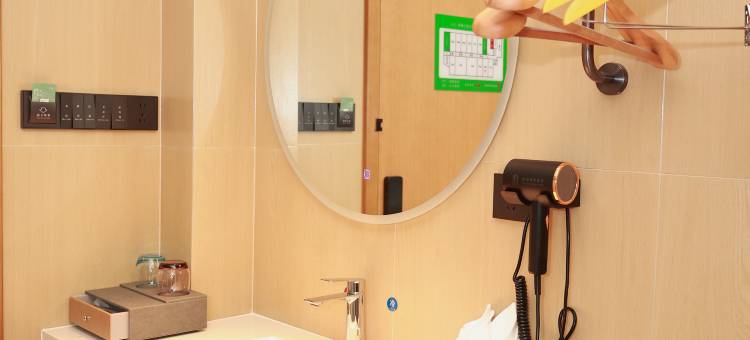 霸州胜庭豪悦酒店图片