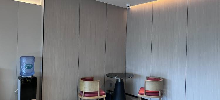 君怡酒店(郑东新区阜外华中心血管医院店)图片