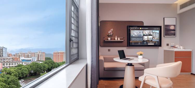 明月湖酒店(百色田阳店)图片