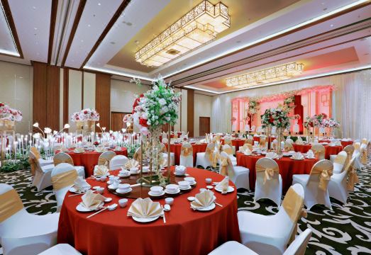 Atria Hotel Gading SerpongHotel Overview