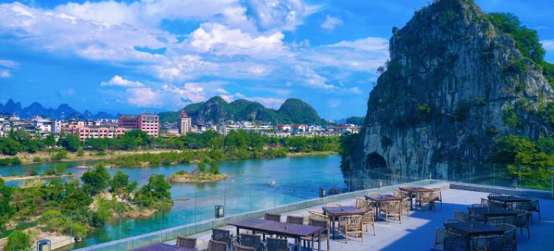 诗与远方SYYF·漓江院子酒店(桂林象鼻山两江四湖店)图片