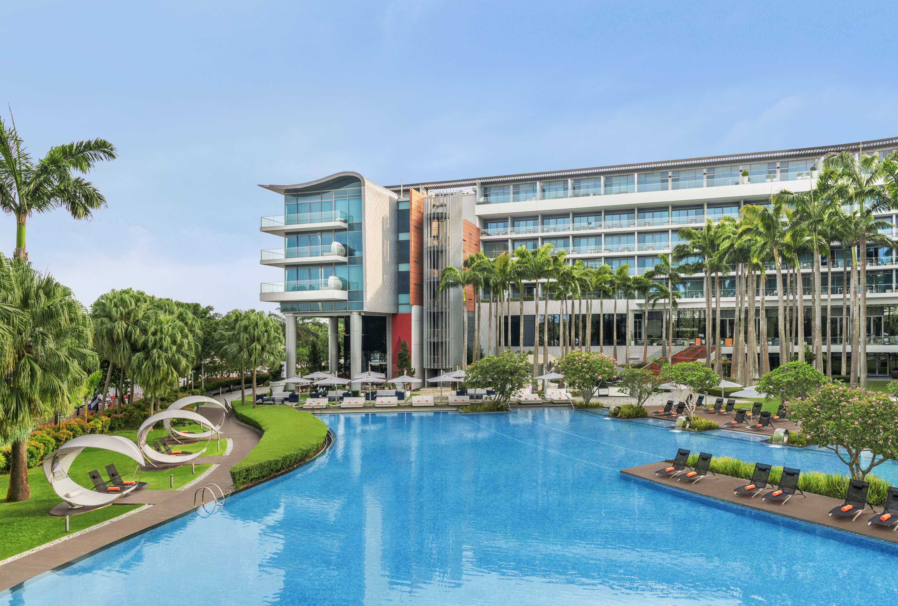 W Singapore – Sentosa Cove Over view