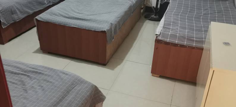 快乐泉洗浴客房旅店图片