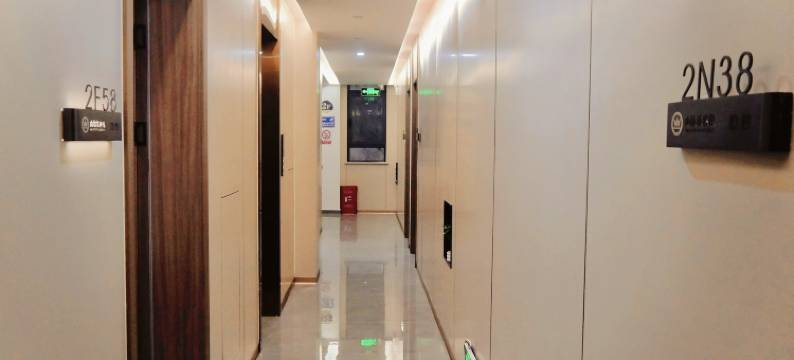 山坡坡客栈(张家界国家森林公园武陵源标志门店)图片