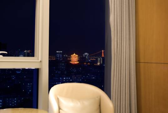 武汉桃花岭大酒店(黄鹤楼昙华林店)图片