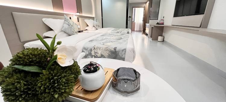 雲沐兮酒店(南腊河星光夜市店)图片