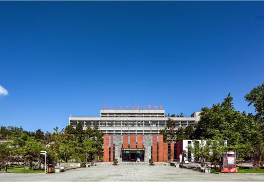 Oriental red hotel in Zhusha ancient town Hotel Overview