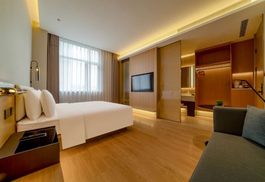 Fairfield by Marriott Shanghai Hongqiao Hotel Overview
