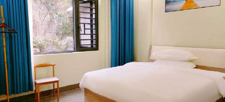 浩坤湖半山渡民宿(浩坤码头店)图片