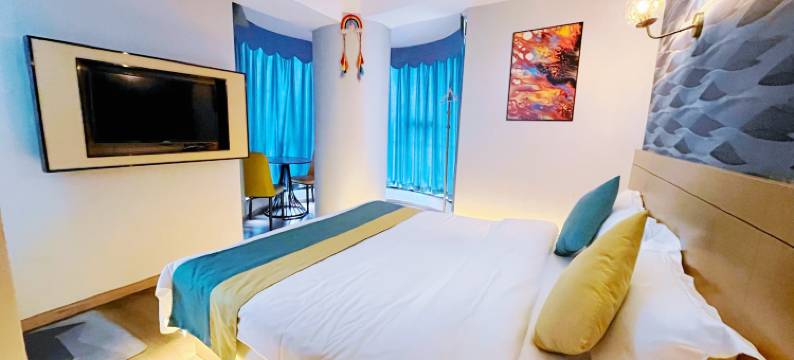 早安猫宁酒店(成都一品天下蜀汉路东地铁站店)图片