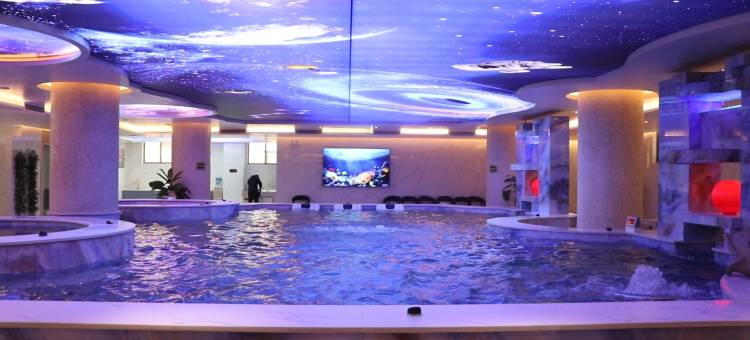 周口地中海假日酒店图片