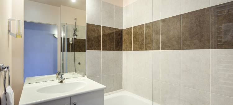 阿德吉奥阿克瑟斯卡列尔苏普瓦西公寓式酒店(Aparthotel Adagio Access Carrières-Sous-Poissy)图片