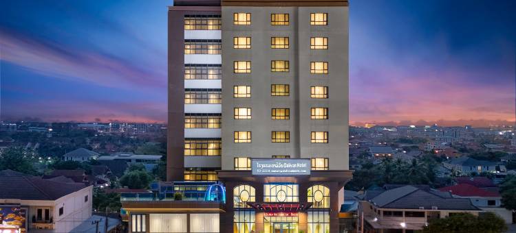 万象达尔文酒店(生活中心和凯旋门店)(Dalivan Hotel & Apartments)图片