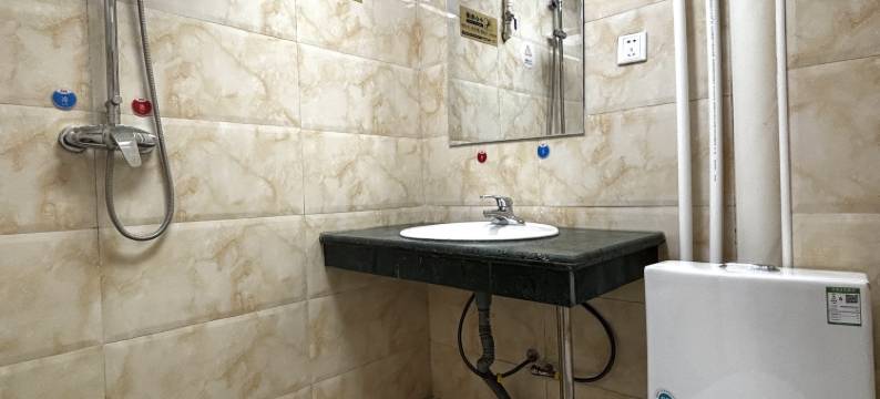 民和德鸿宾馆(桃花广场店)图片