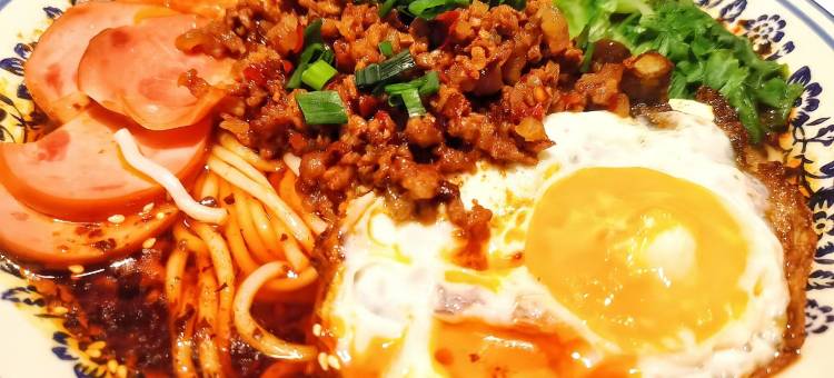 智遇酒店(镇雄街心花园店)图片