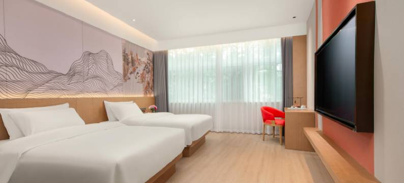 温州平阳高铁站银泰城开元名庭酒店图片