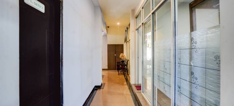 Townhouse Oak Padang near RTH Imam Bonjol formerly Bunda Hotel图片