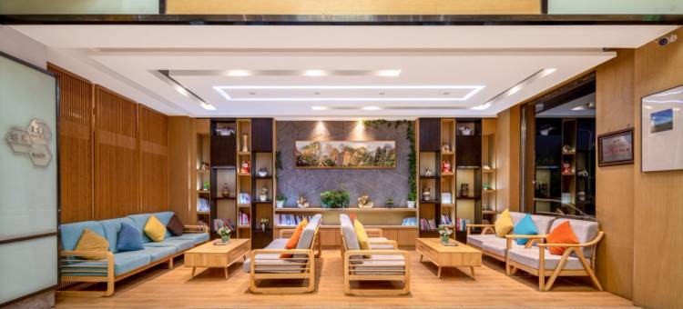 卓资瑞泰酒店图片