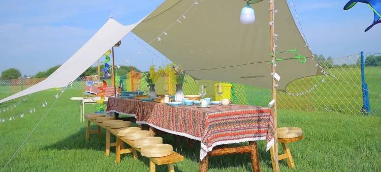 额尔古纳逅花园营地图片