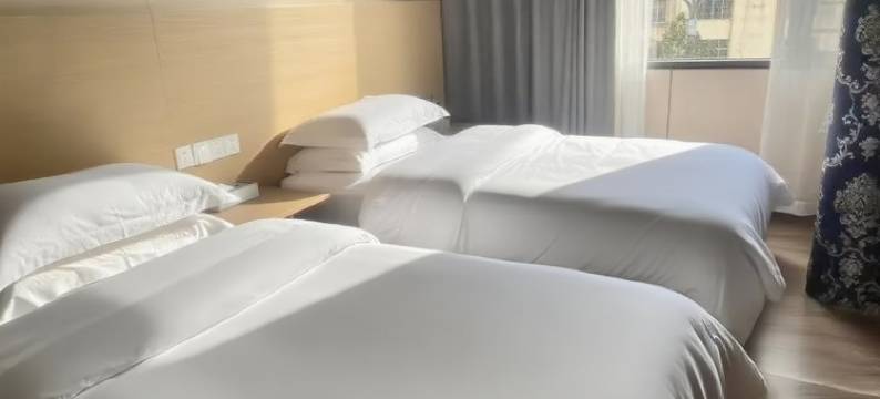 亚鑫酒店(广南县汽车客运站店)图片