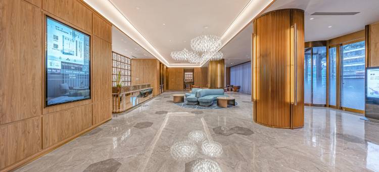 贵阳喷水池宝山北路桔子水晶酒店图片