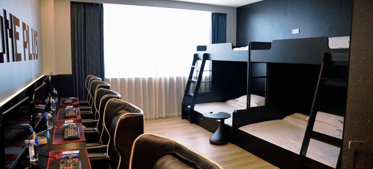 吉首1+电竞酒店(乾州古城店)图片