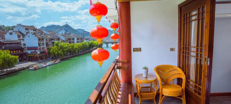 水上民居(镇远古城新大桥店)图片