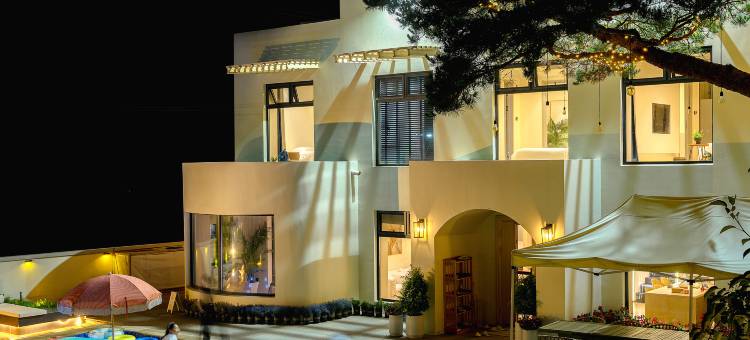 延吉云栖枫林里泳池私汤民宿(延吉朝阳川机场店)图片