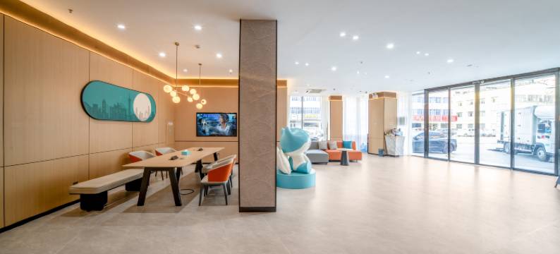 美娱·星峰电竞酒店(中山汽车总站星宝时代广场店)图片