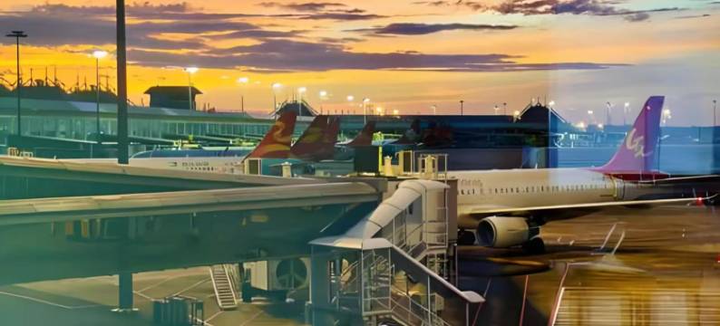 泊洋曼旅酒店(芒市广场德宏芒市国际机场店)图片