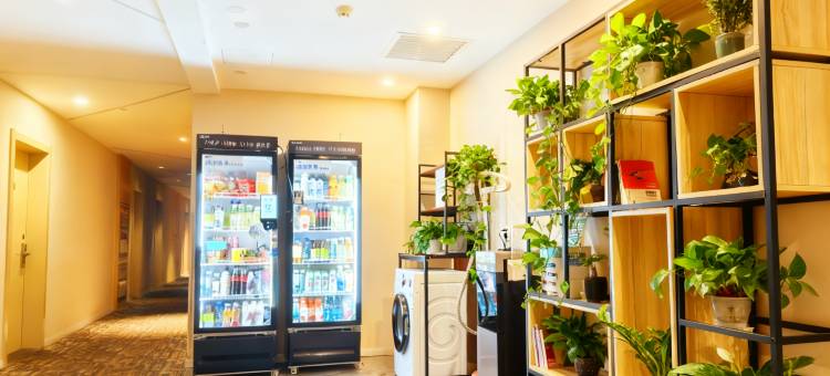 布丁严选酒店(西安锦业路丈八四路地铁站店)图片