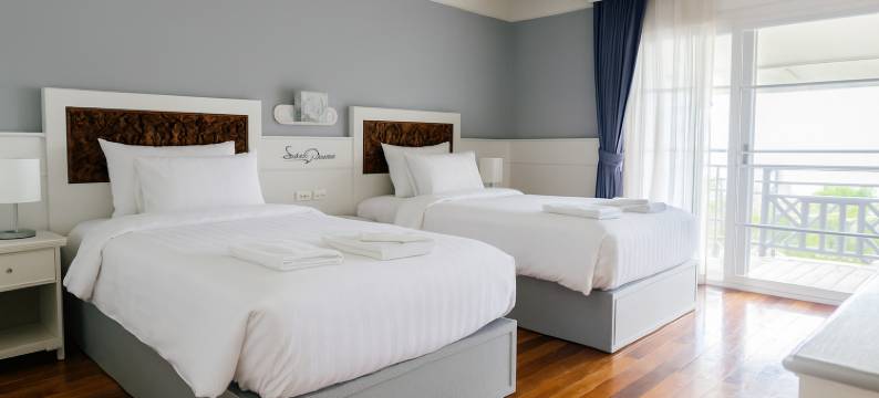 River Breeze Chiangsean图片