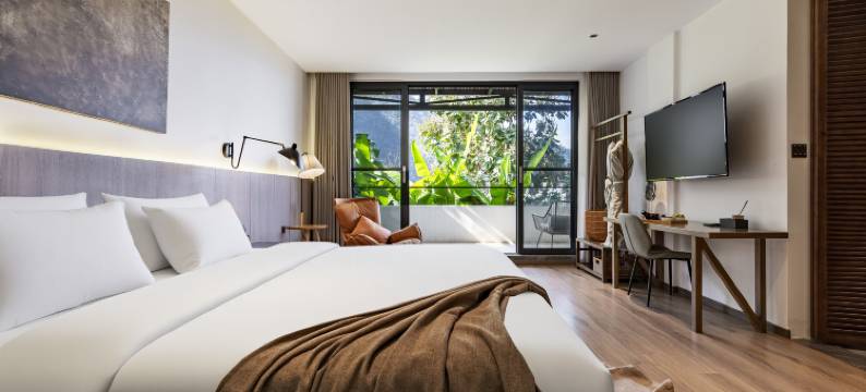 花筑奢·张家界逸秀云山民宿(国家森林公园中门梓木岗店)图片