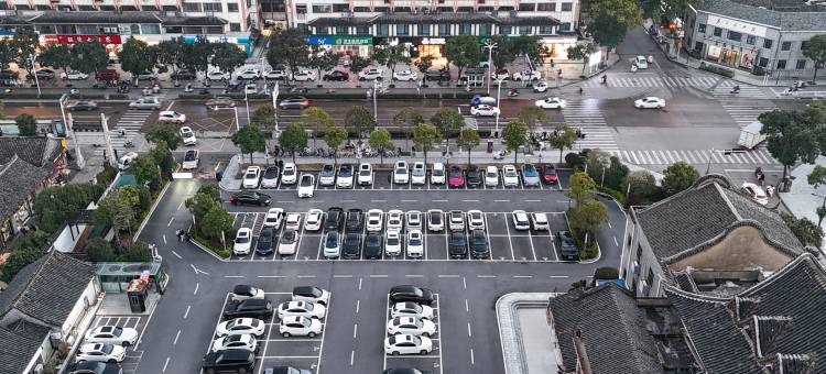 白玉兰酒店(淮安河下古镇恩来故居店)图片