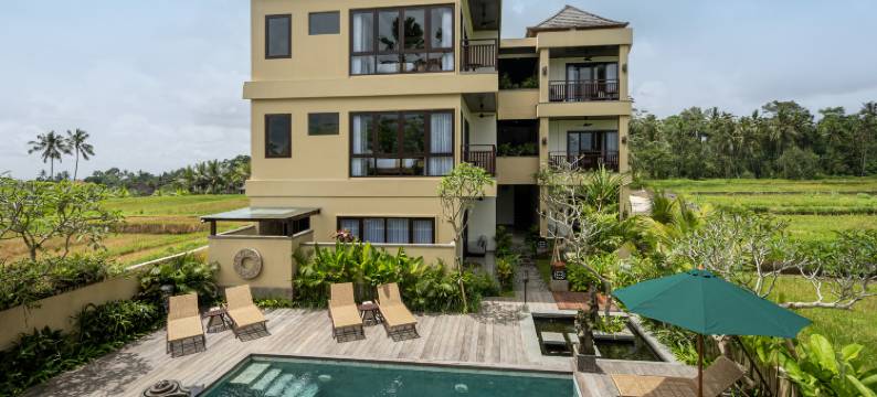 埃马纳阿比安塔克苏(Emana Abian Taksu)图片