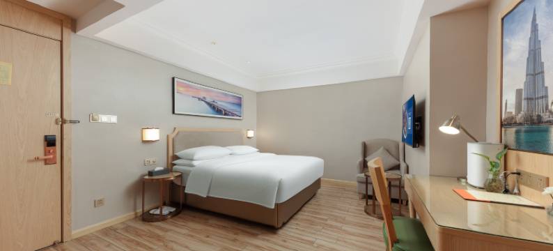 维也纳酒店(安顺黄果树大街大润发店)图片