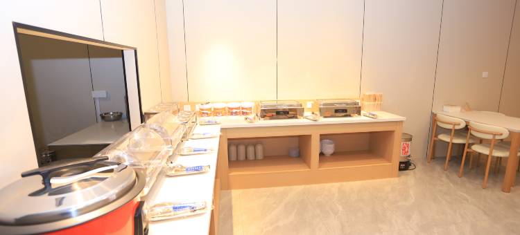 如家派柏·云酒店(松江河长白山西站店)图片