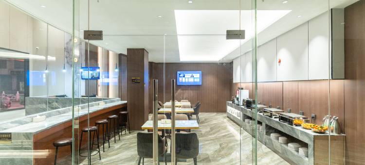 鼎峰乾龙酒店(安远版石店)图片